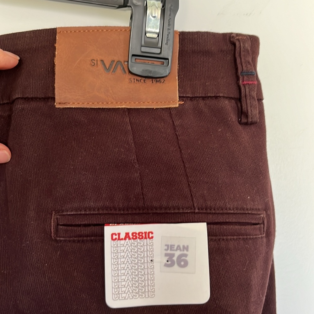 NWT chocolate slim jeans, 36 XL fit like 9/10